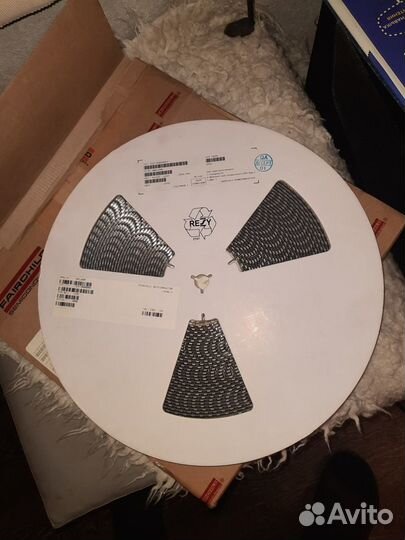 Защитный диод двунаправленный smcj28R