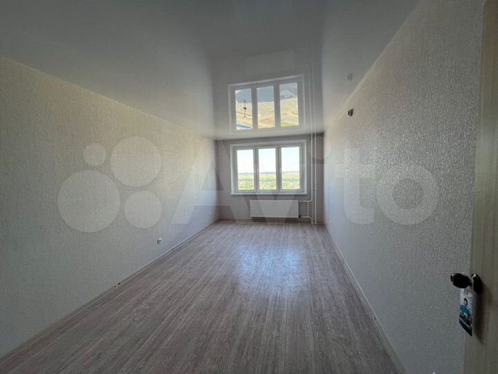 2-к. квартира, 55 м², 13/18 эт.