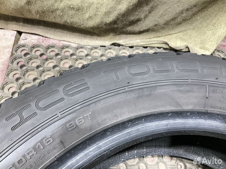 Dunlop Ice Touch 205/60 R16