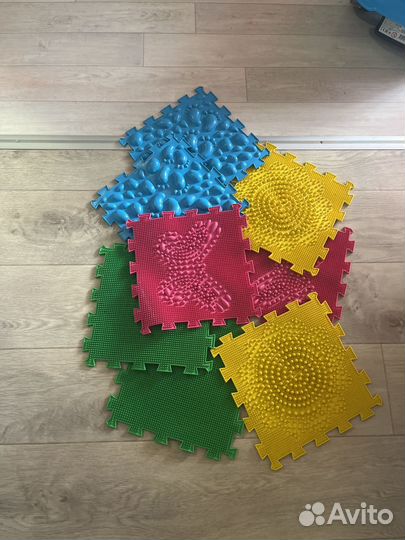 Развивающий коврик