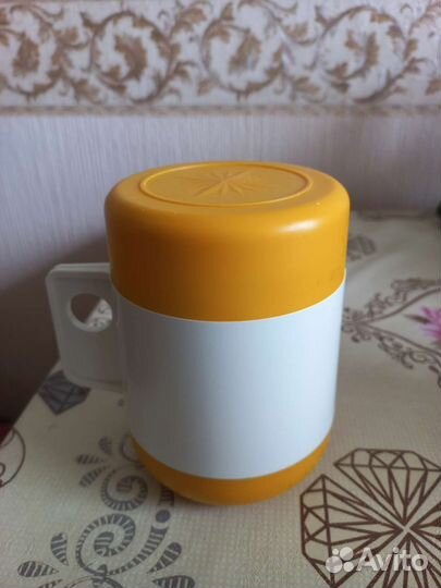 Термосы и термокружки