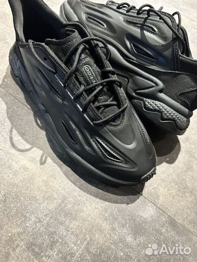 Кроссовки adidas ozweego celox black