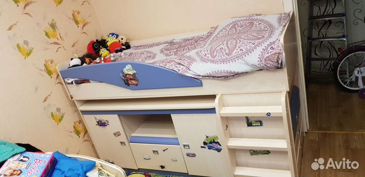Двухъярусная кровать бу