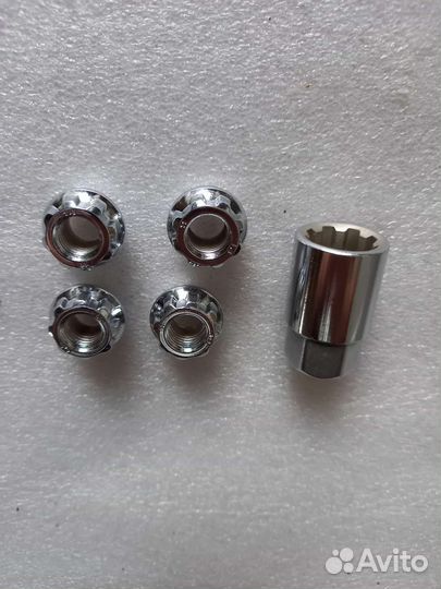 Гайки секретки mazda 3 bl