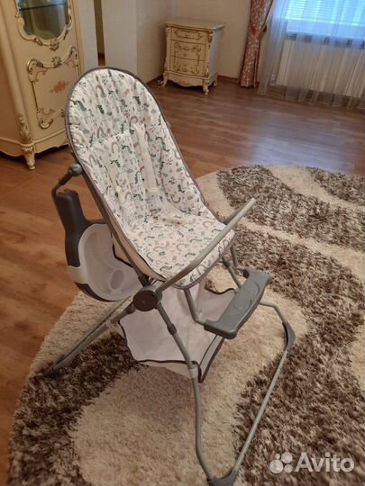 Стульчик для кормления