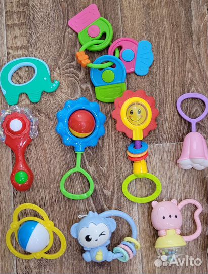 Игрушки погремушки пакетом