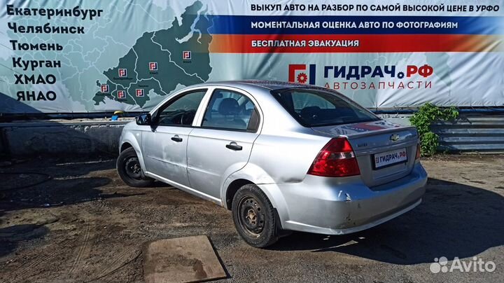 Накладка на панель приборов верхняя Chevrolet Aveo