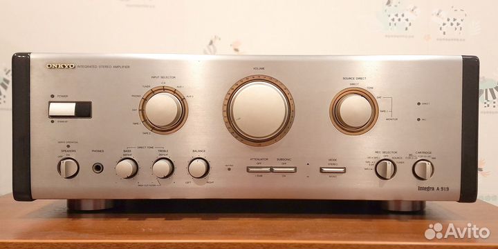 Усилитель Onkyo Integra A919