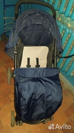 Прогулочная коляска