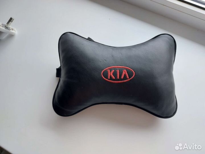 Подушка на подголовник