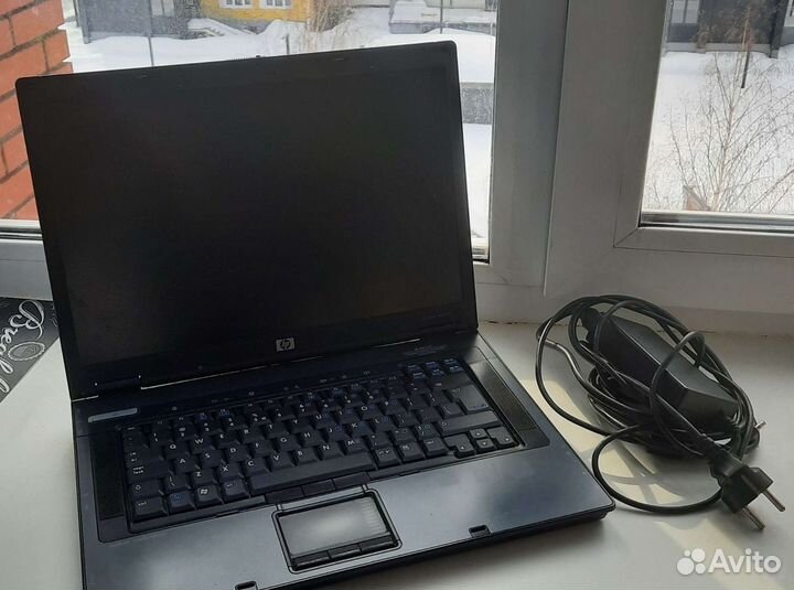 Ноутбук HP Compaq nw8240