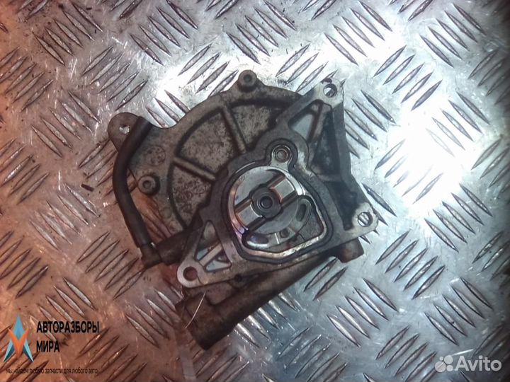 Насос вакуумный Hyundai ix35 2010 288102F000