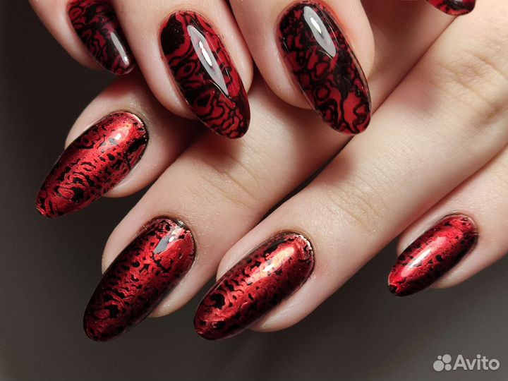Маникюр с покрытием гель-лаком