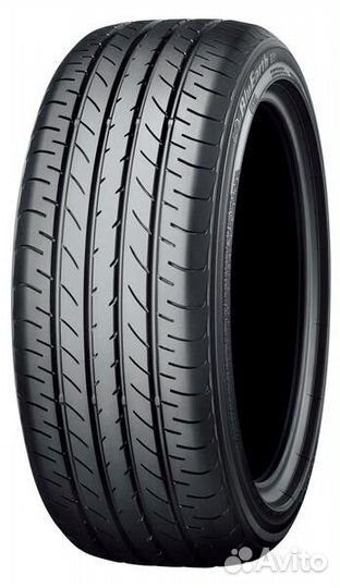 Yokohama BluEarth E51B 215/55 R17