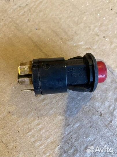 Кнопка аварийной сигнализации LADA Ока