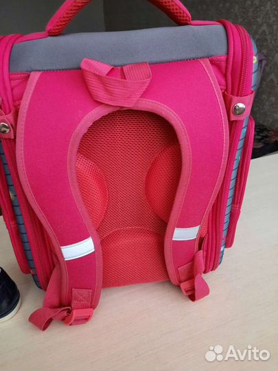 Рюкзак школьный