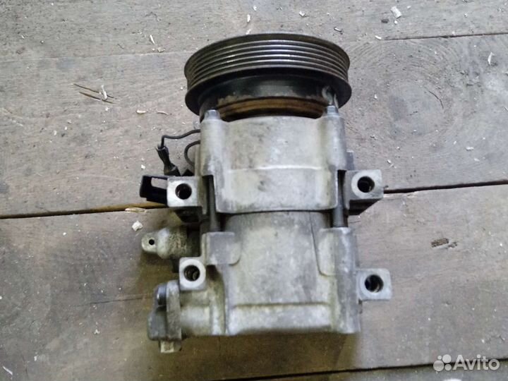 Компрессор кондиционера Hyundai Santa Fe тагаз