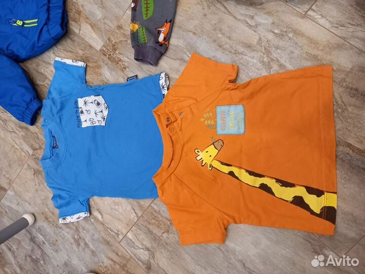 Фирменная одежда для мальчика 9-12 месяцев