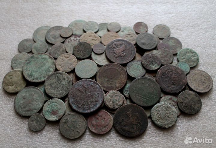 Кучка Старинных монет- 100 шт