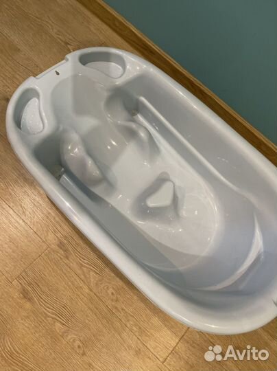 Ванночка для купания с горкой