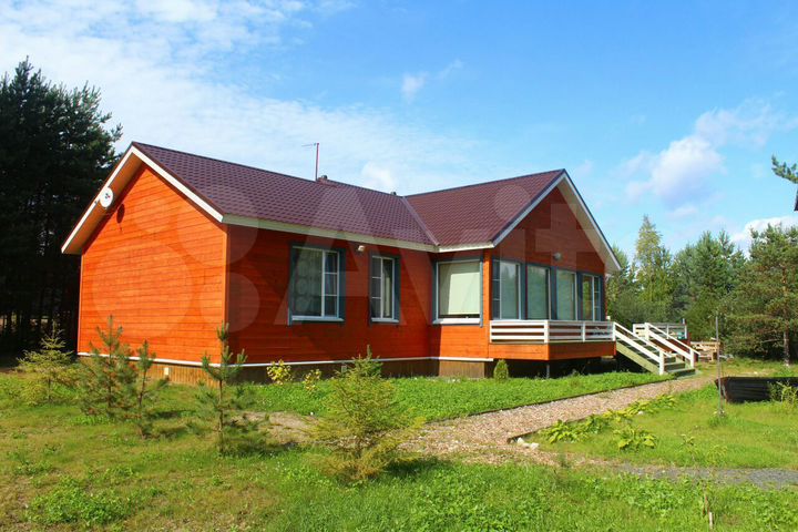 Дом 170 м² на участке 12 сот.