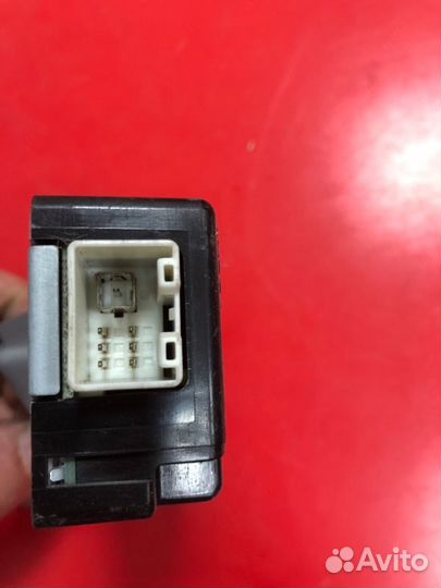 Блок управления дверьми Lexus Gs 300