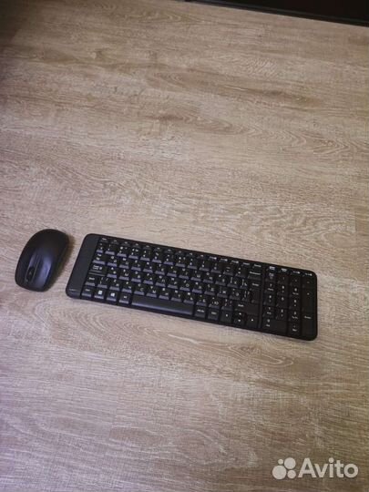 Беспроводная клавиатура и мышь logitech