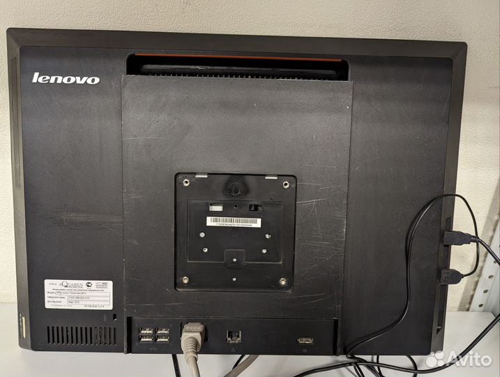 Моноблок Lenovo Think Centre M71z i3-2120 3.30GHz