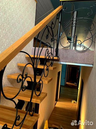 Лестница в дом под ключ