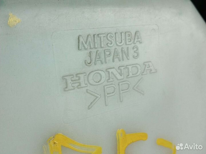 Бачëк омывателя Хонда Степвагон RF1