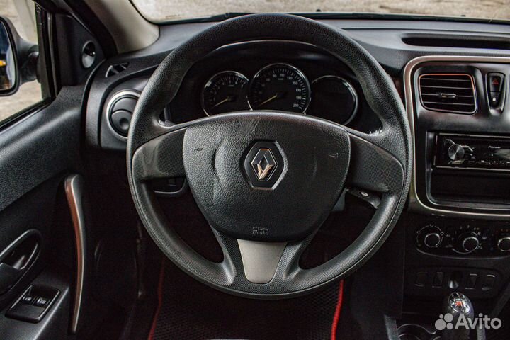 Renault Logan 1.6 МТ, 2017, 113 734 км
