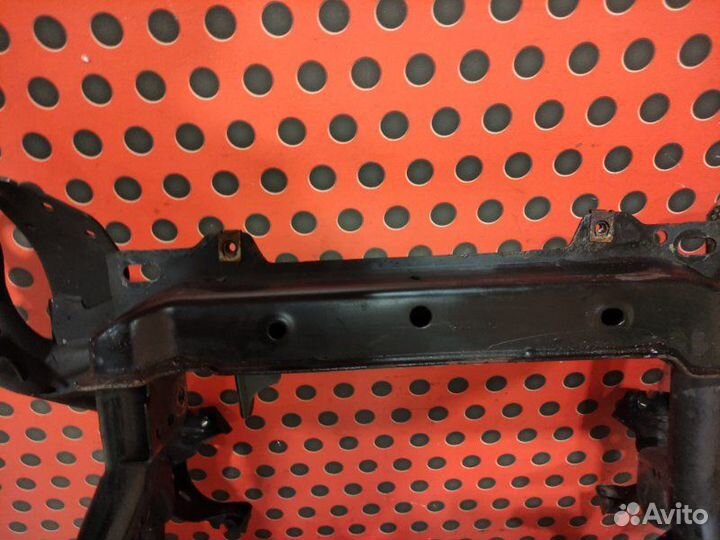 Балка подвески передняя (подрамник) Jeep Grand