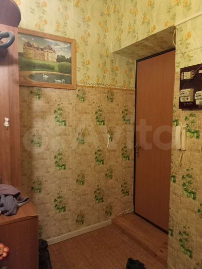 Комната 15,8 м² в 3-к., 2/2 эт.