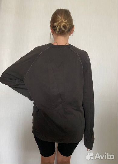 Свитер женский