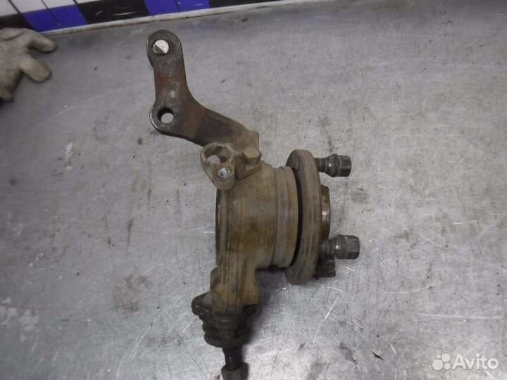 Кулак передний правый Лада Гранта 11186 2015