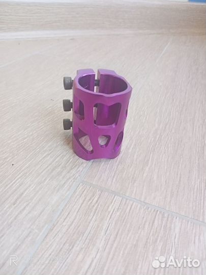 Зажим для трюкового самоката HIC