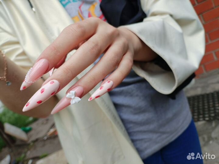Маникюр и наращивание ногтей