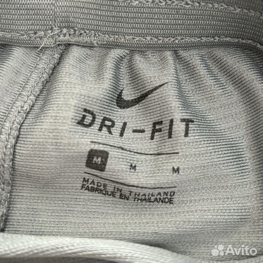 Шорты Nike Big Swoosh р. M оригинал