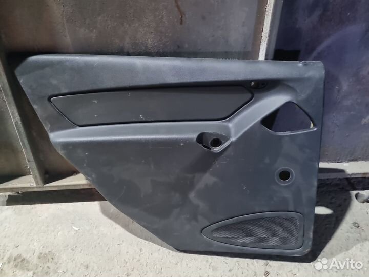 Обшивка задняя левая гранта/калина2