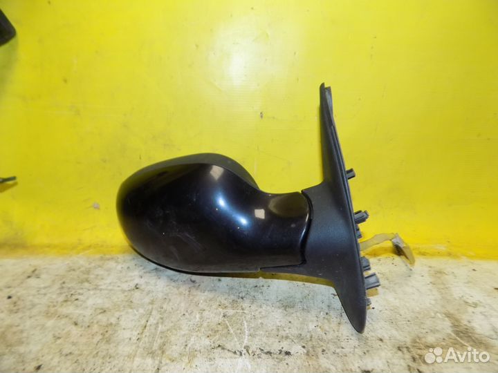 Зеркало правое Nissan Micra / March 5 контактов