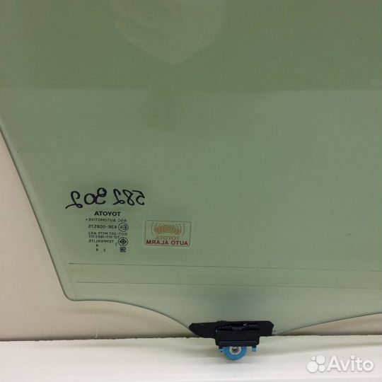 Стекло двери передней левой Toyota Camry V50 2011-2017