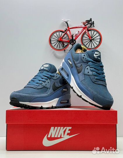 Кроссовки Nike Air Max 90 (42)