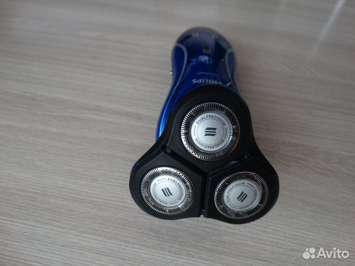 Роторная электробритва Philips sensotouch RQ1150