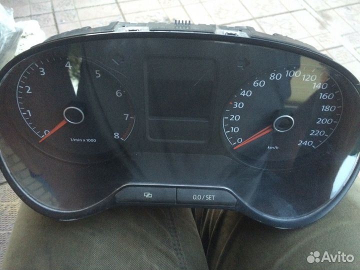 Щиток приборов фольксваген поло 2013г 1.6 ат