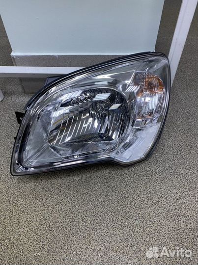 Новая фара левая Kia Sportage 08-10 г (ориг)