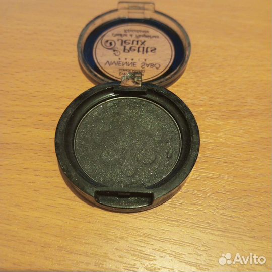 Тени однушки vivienne sabo