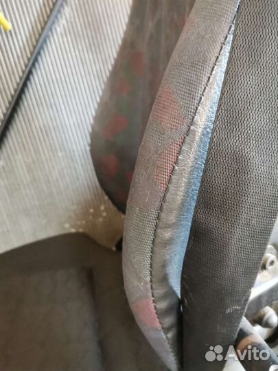 Сиденье водительское actros