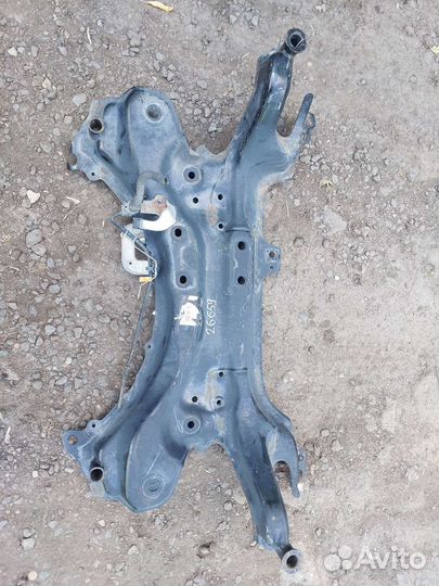 Подрамник балка передняя рав 4 40