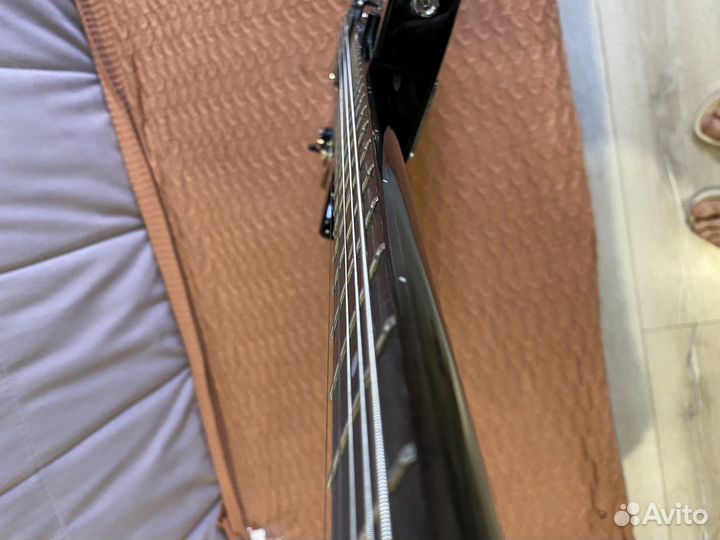 Электрогитара epiphone les paul