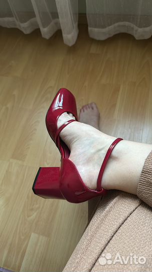 Босоножки Zara 39